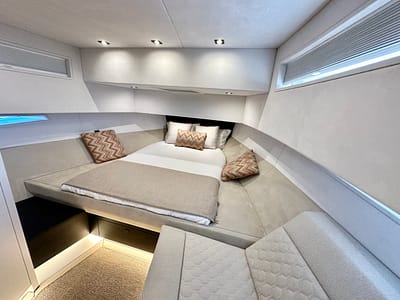 Vanquish VQ45 MEDIA NARANJA Marina Santa Eulalia_52