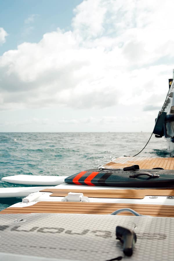 Watertoys Events BAYSIDE Watertoys Events BAYSIDE-Aerofoils-Try-and-Fly-2025-Portofino-Coast-Plattform-Boards-scaled BAYSIDE Yacht Charter